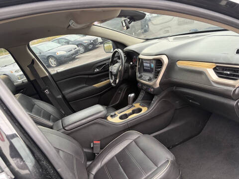 2019 GMC Acadia Denali