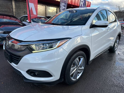 2020 Honda HR-V for sale at Duke City Auto LLC in Gallup NM