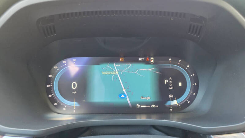 2023 Volvo XC60 B5 Plus Dark Theme