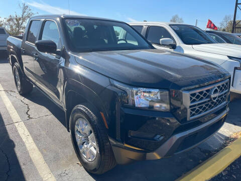 2022 Nissan Frontier for sale at Shaddai Auto Sales in Whitehall OH