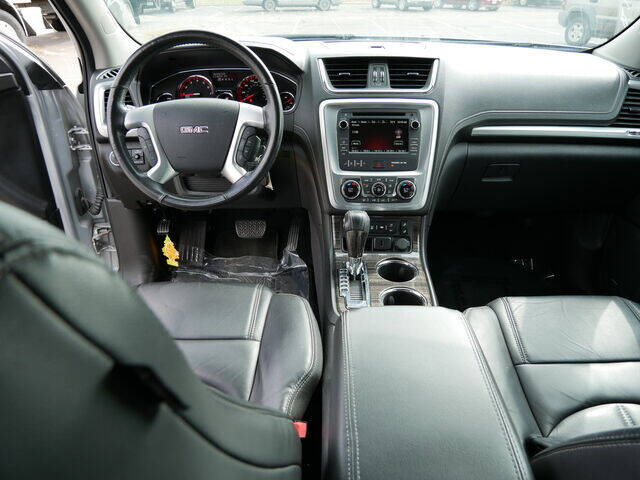 2016 GMC Acadia SLT-1