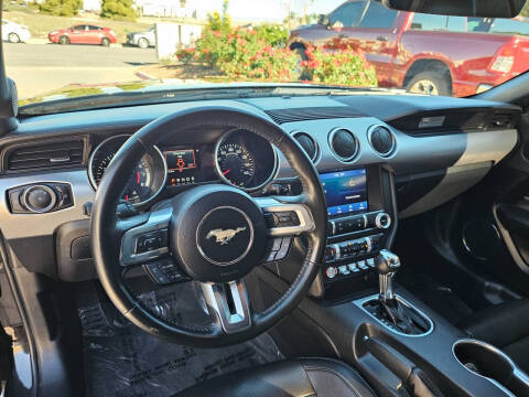 2023 Ford Mustang EcoBoost Premium