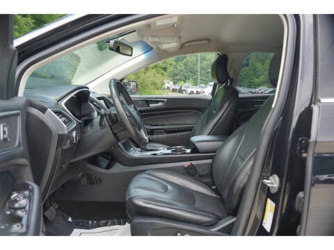 2017 Ford Edge Titanium