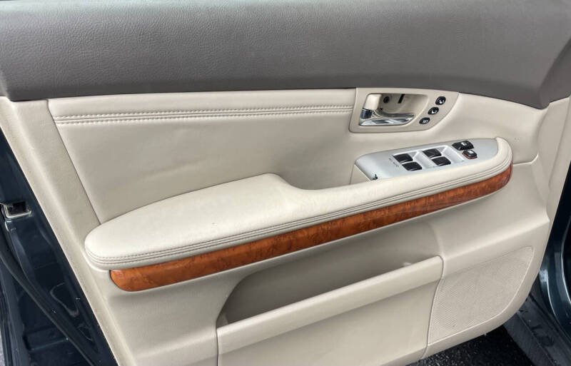 2004 Lexus RX 330