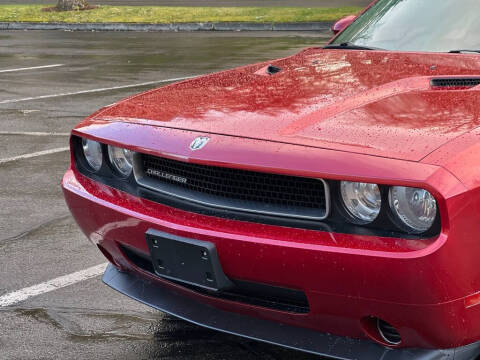 2010 Dodge Challenger SE
