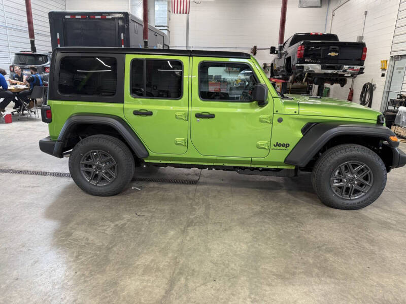 2026 Jeep Wrangler Sport RHD
