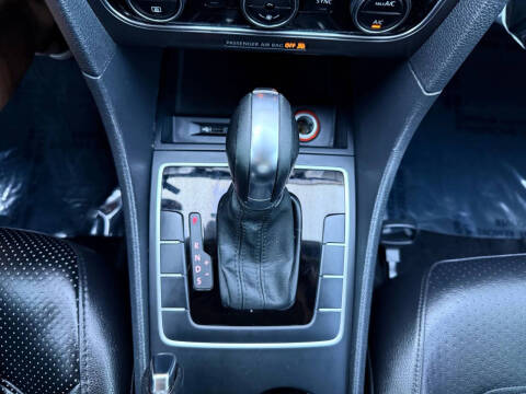 2017 Volkswagen Passat 1.8T R-Line