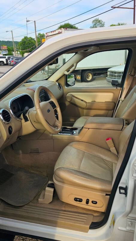 2008 Ford Explorer Eddie Bauer
