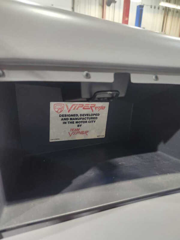 1995 Dodge Viper RT/10