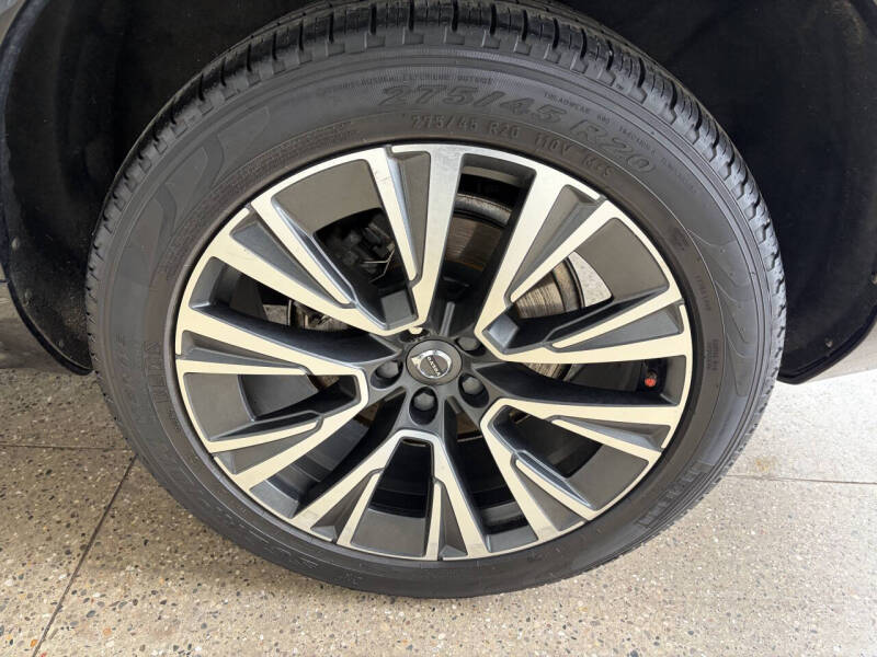 2020 Volvo XC90 T5 Momentum