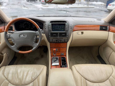 2004 Lexus LS 430