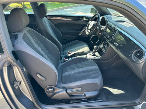 2012 Volkswagen Beetle Turbo PZEV