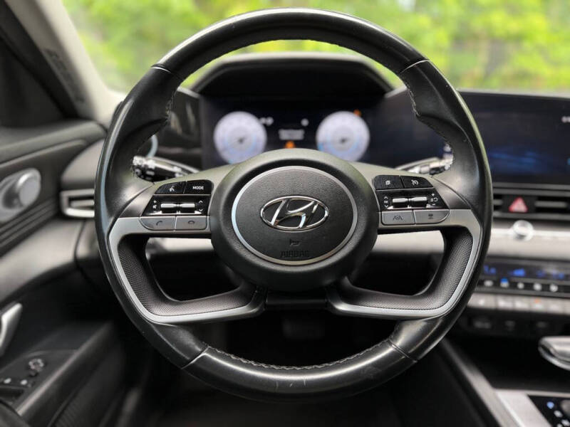 2023 Hyundai Elantra