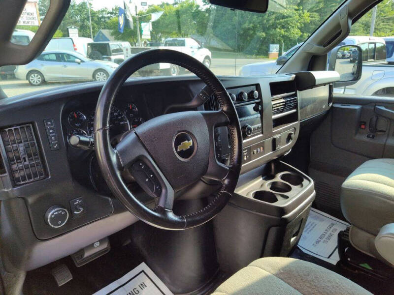 2021 Chevrolet Express 2500