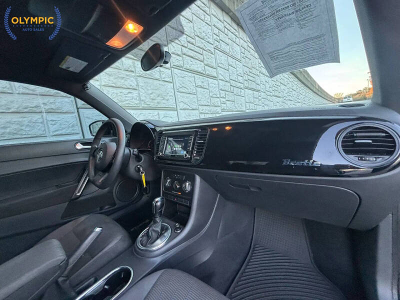 2014 Volkswagen Beetle 1.8T Entry PZEV