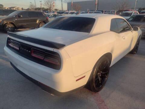 2018 Dodge Challenger SXT