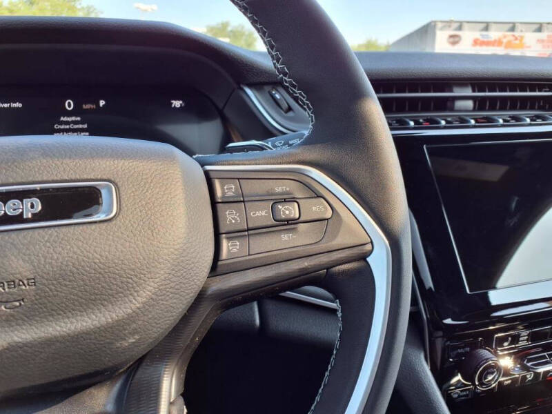 2025 Jeep Grand Cherokee L Laredo X