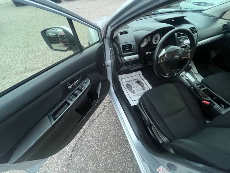 2014 Subaru Impreza 2.0i Premium