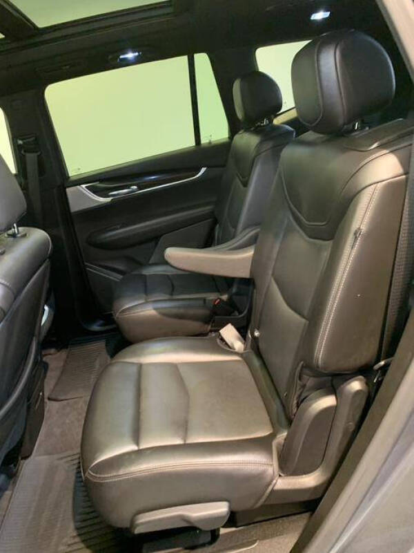 2022 Cadillac XT6 Premium Luxury