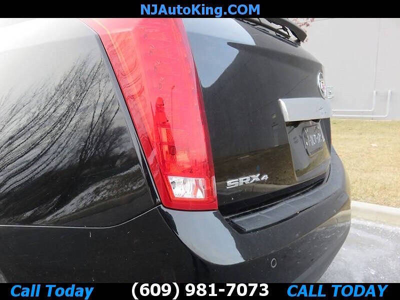 2011 Cadillac SRX Performance Collection