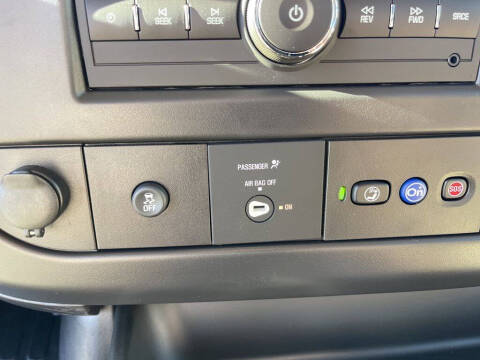 2025 Chevrolet Express 2500