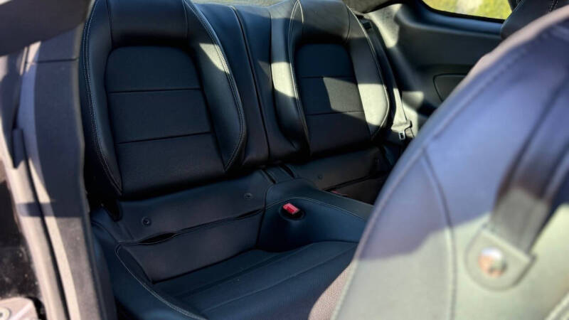 2019 Ford Mustang EcoBoost