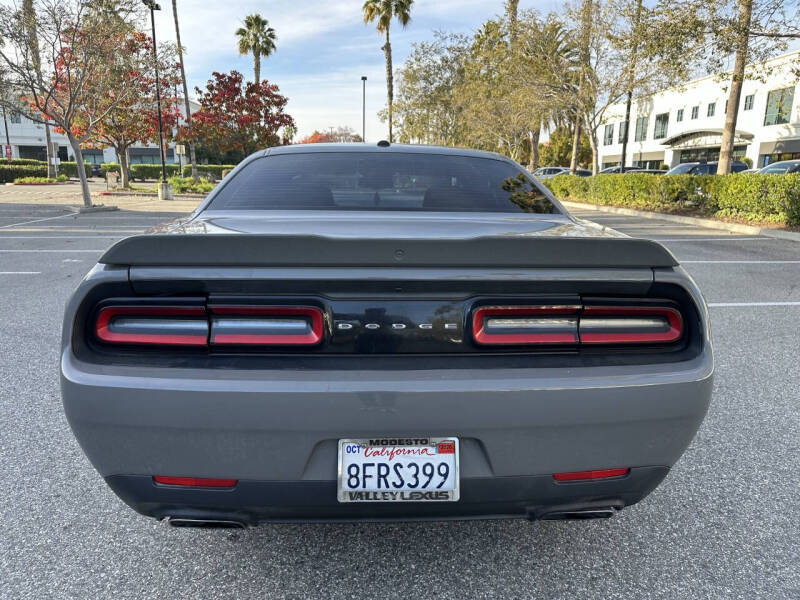 2018 Dodge Challenger R/T Plus