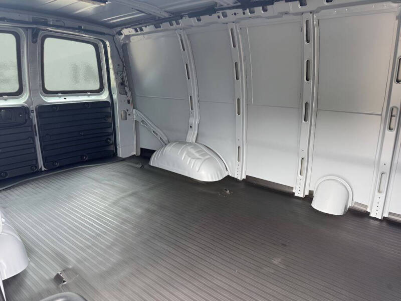 2026 Chevrolet Express 3500