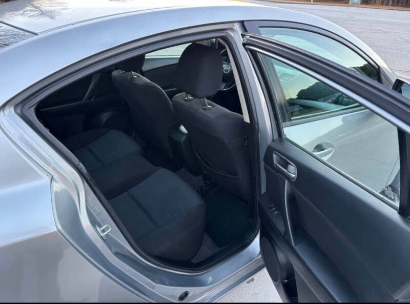 2011 Mazda MAZDA3 i Touring