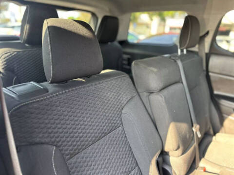 2019 GMC Acadia SLE-1