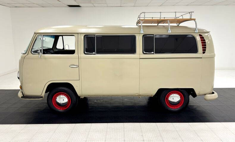 1969 Volkswagen Bus