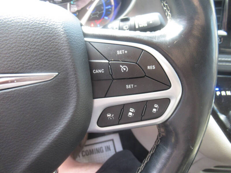 2021 Chrysler Pacifica Hybrid Touring L