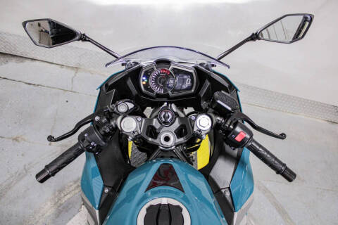 2021 Kawasaki Ninja 400 ABS