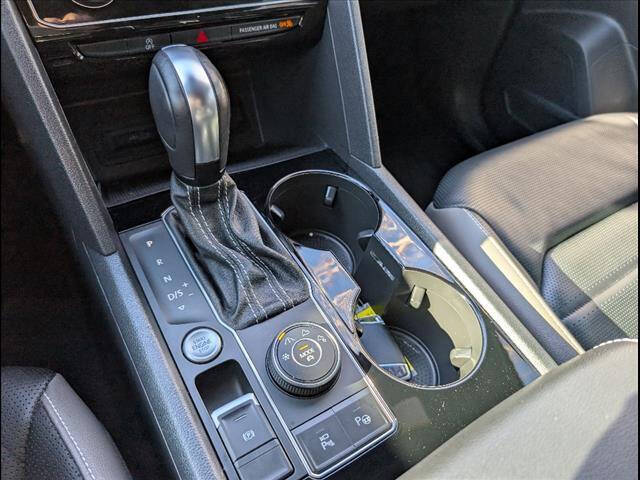 2022 Volkswagen Atlas Cross Sport V6 SEL Premium R-Line 4Motion