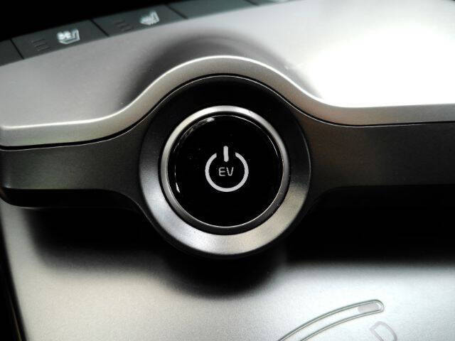 2023 Kia EV6 Wind