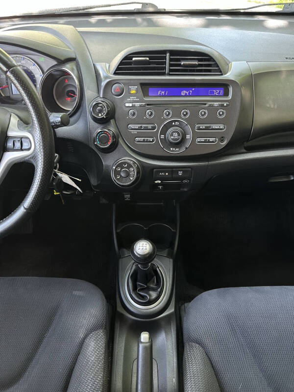 2013 Honda Fit Sport