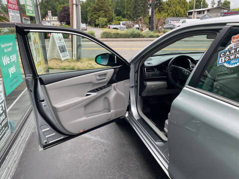 2017 Toyota Camry LE