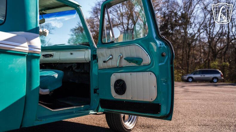 1966 Ford F-100