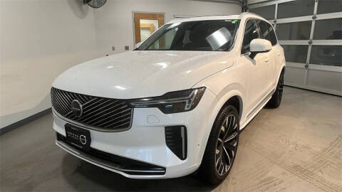 2025 Volvo XC90 B6 Plus Bright Theme 7P