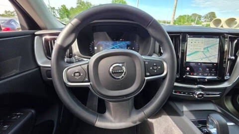 2023 Volvo XC60 B5 Core