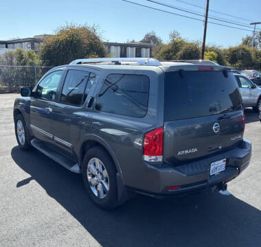 2011 Nissan Armada Platinum
