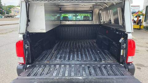 2017 Toyota Tacoma SR5