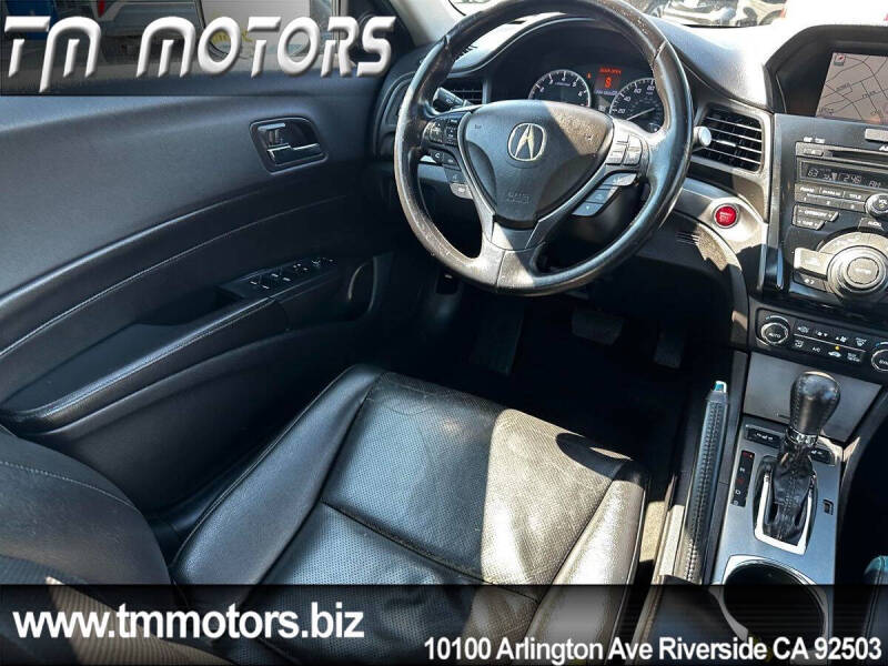 2013 Acura ILX 2.0L w/Tech
