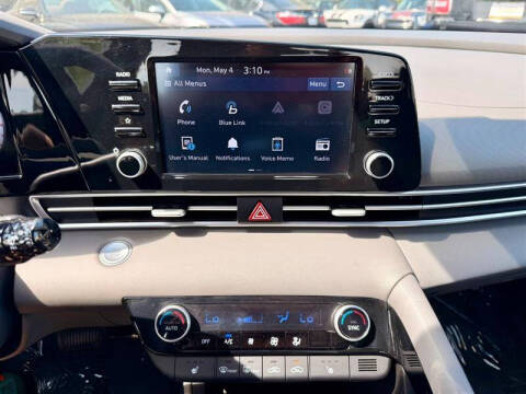 2022 Hyundai Elantra