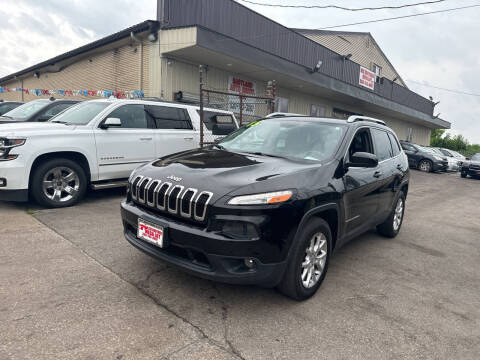 2015 Jeep Cherokee for sale at Six Brothers Mega Lot in Youngstown OH