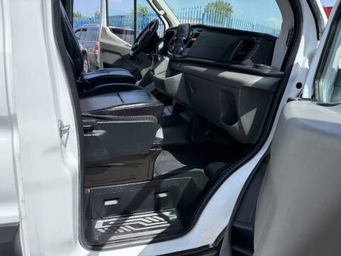 2021 Ford Transit 250
