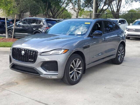 2024 Jaguar F-PACE P250 R-Dynamic S