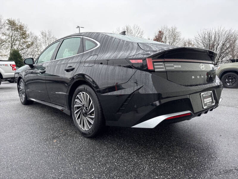 2025 Hyundai Sonata Hybrid Limited