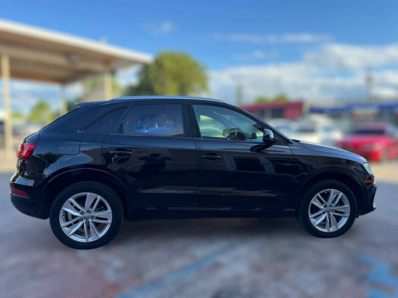 2017 Audi Q3 2.0T Premium