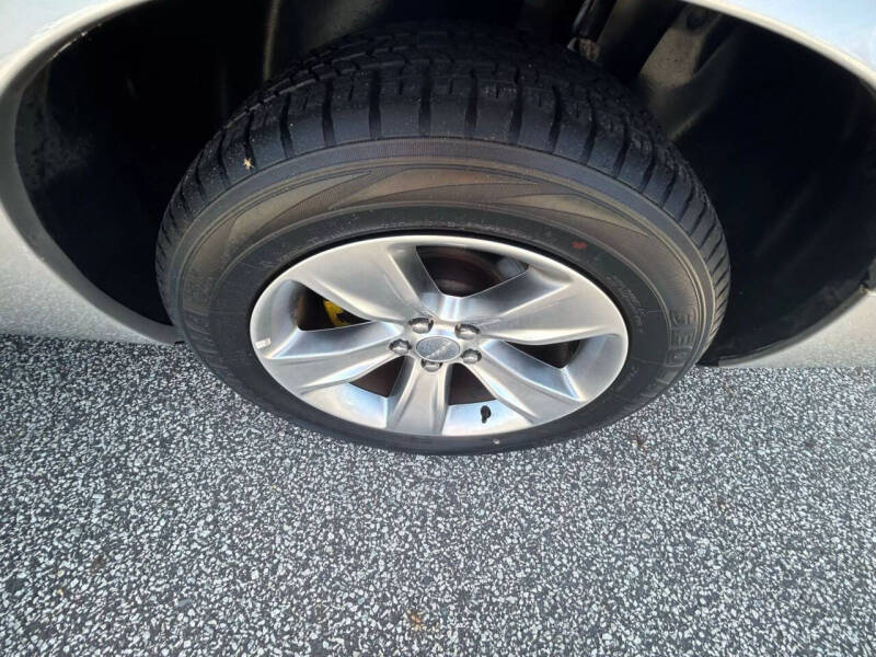 2009 Dodge Challenger SE